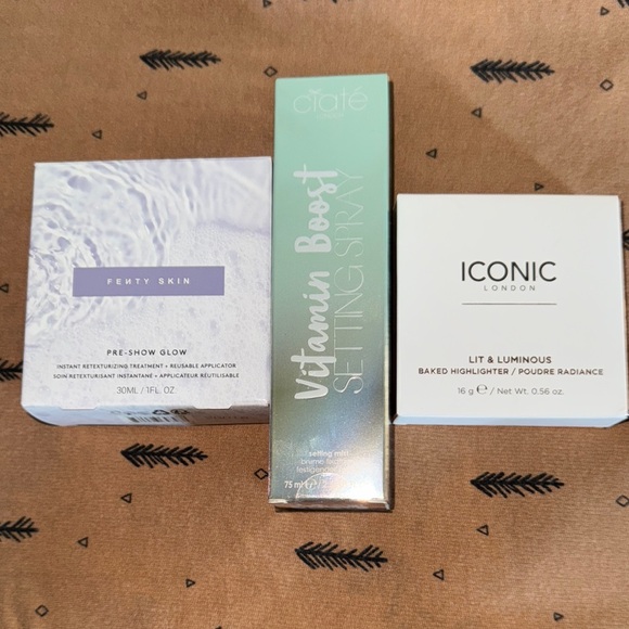 Fenty Beauty~ Ciate~ ICONIC - Picture 1 of 4